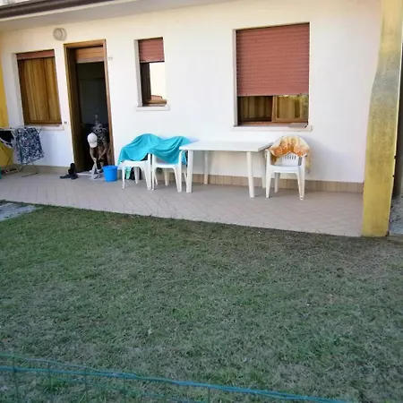 Azzurro Apartment